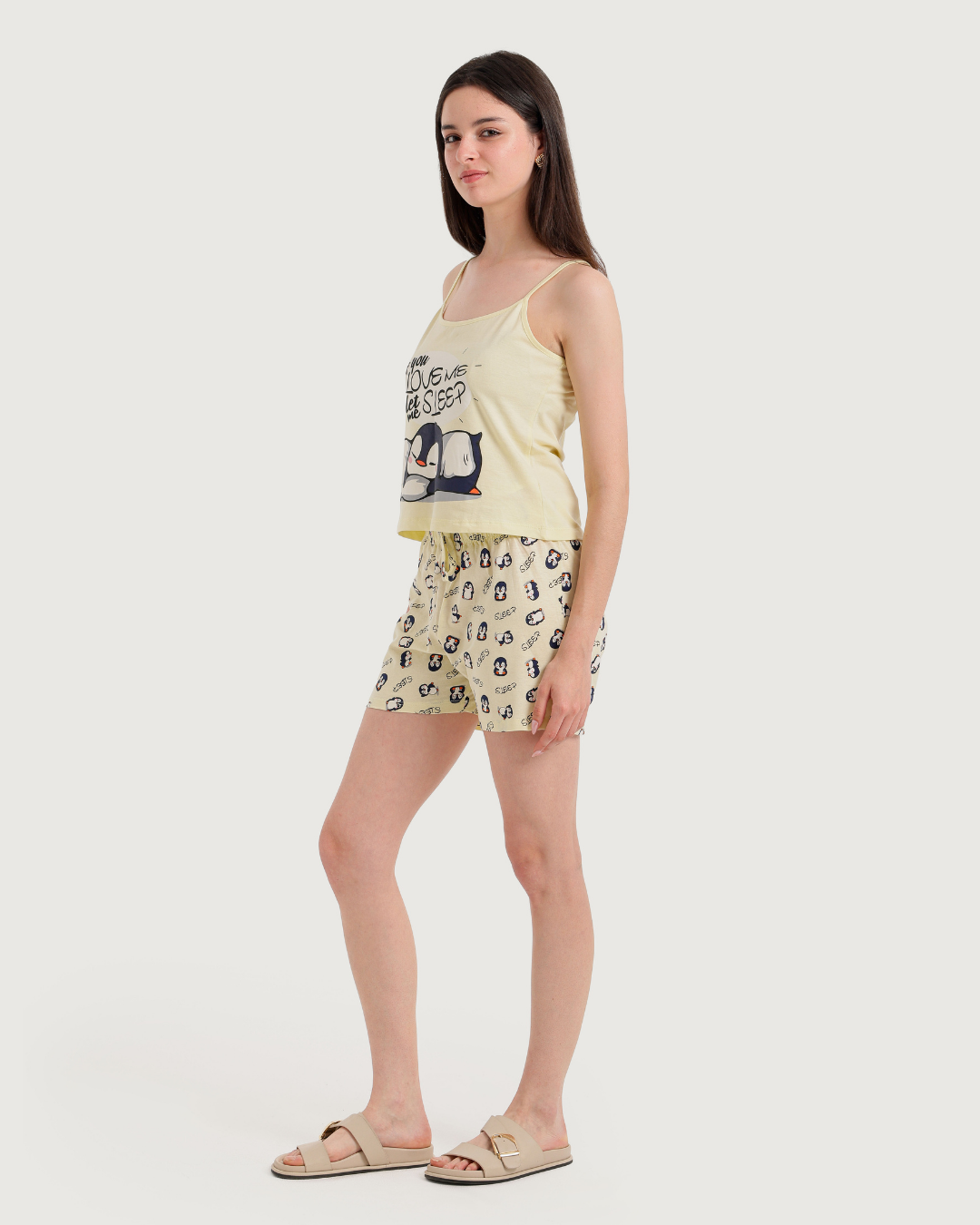 Penguin  بيجاما حريمي حمالة وهوت شورت