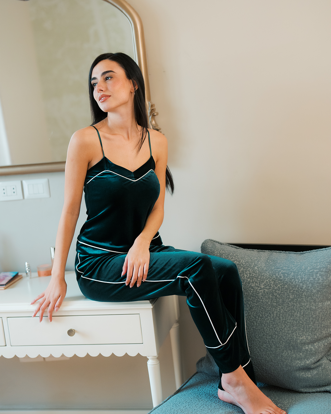 طقم لانجيري بنطلون