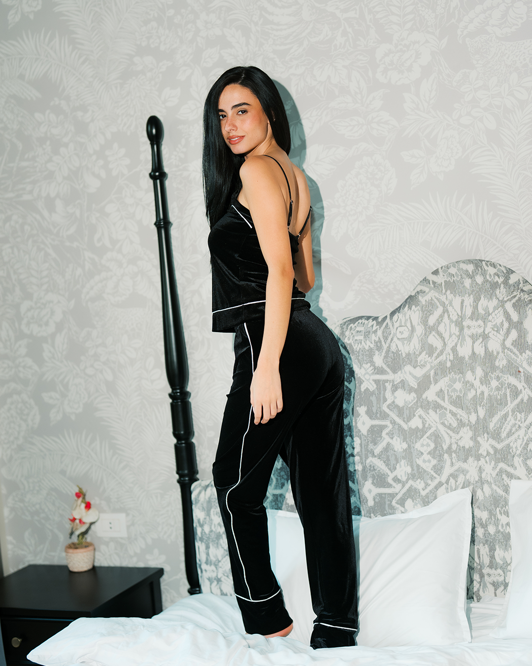 طقم  لانجيري بنطلون