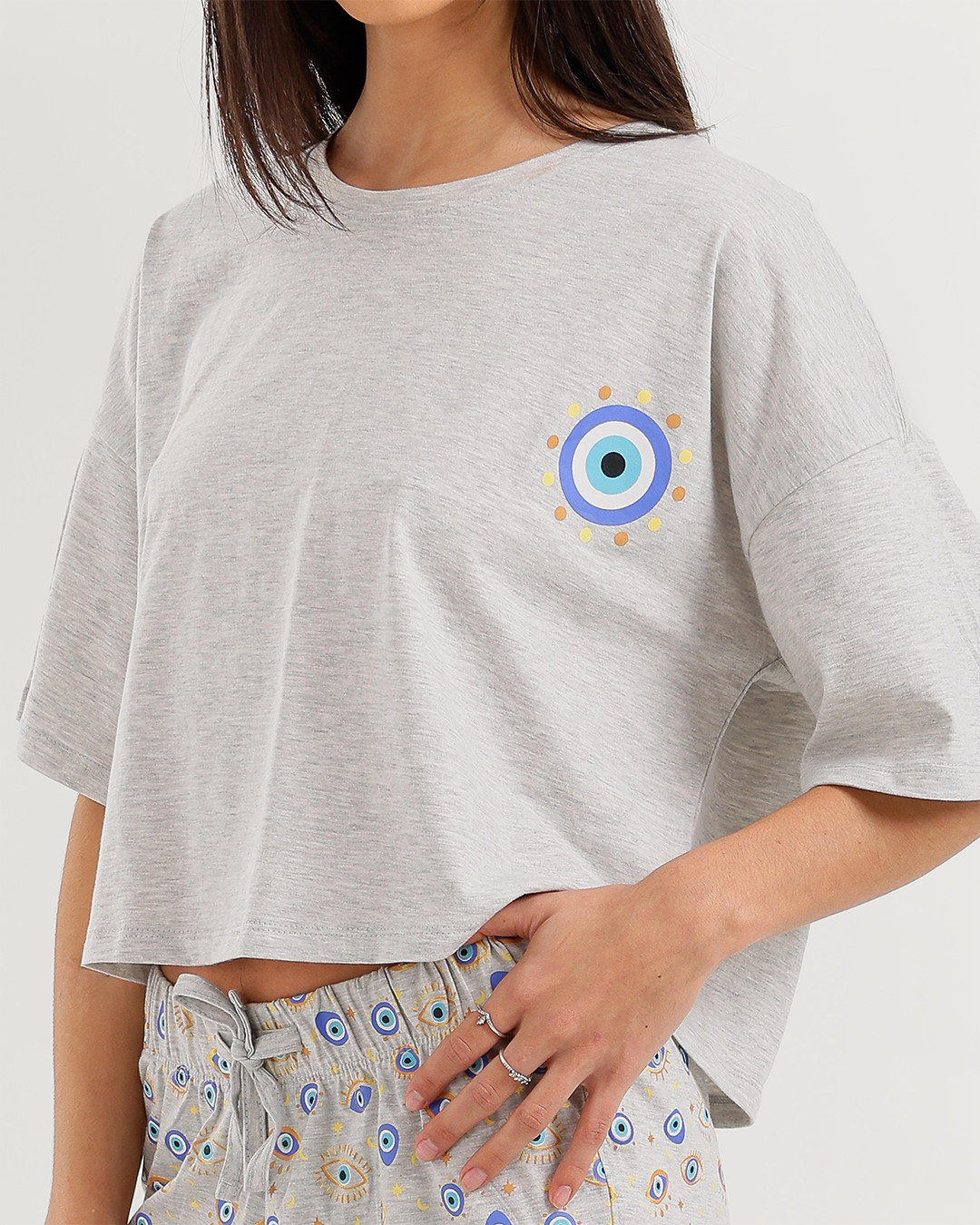 Oversized pajamas and short shades for women with blue eyes