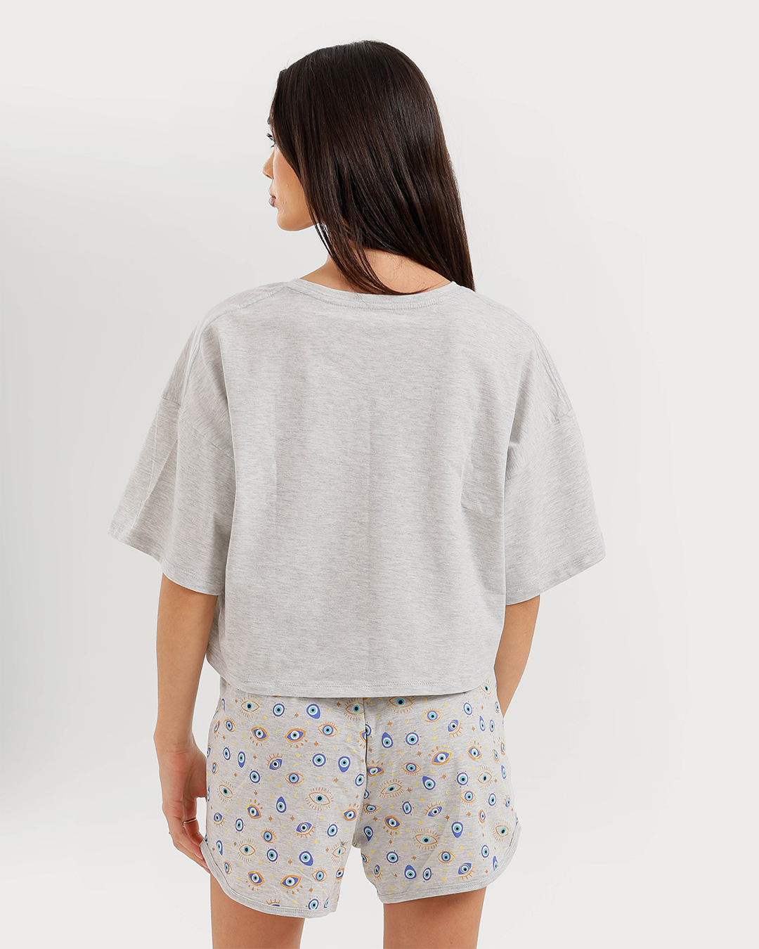 Oversized pajamas and short shades for women with blue eyes
