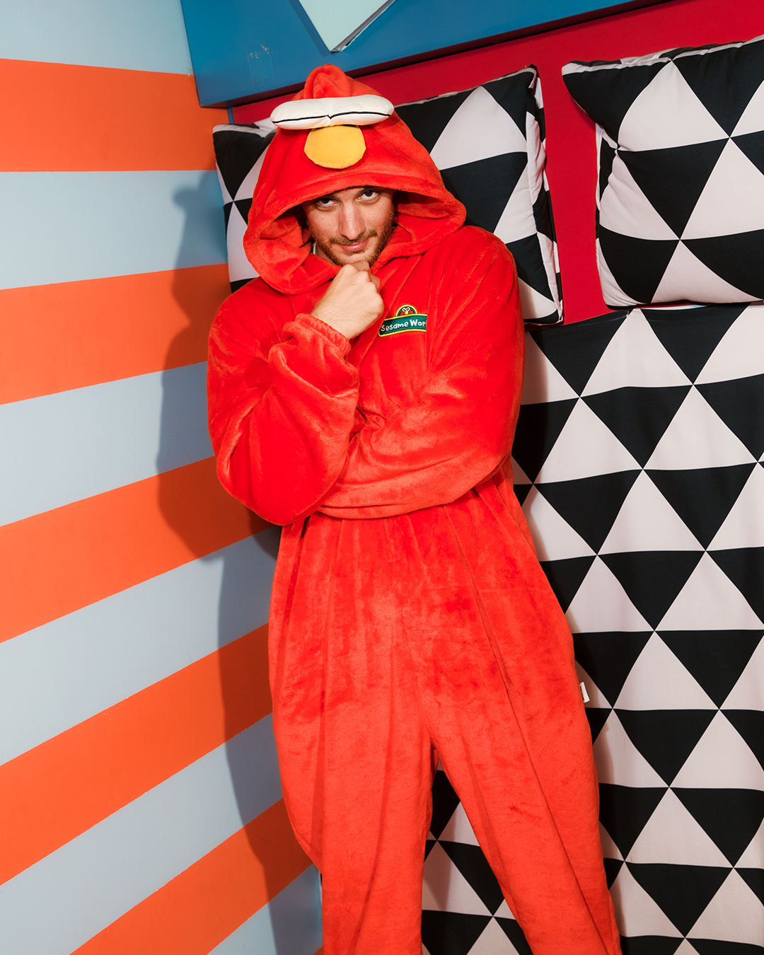 سالوبيت شخصية أيلمو من عالم سمسم