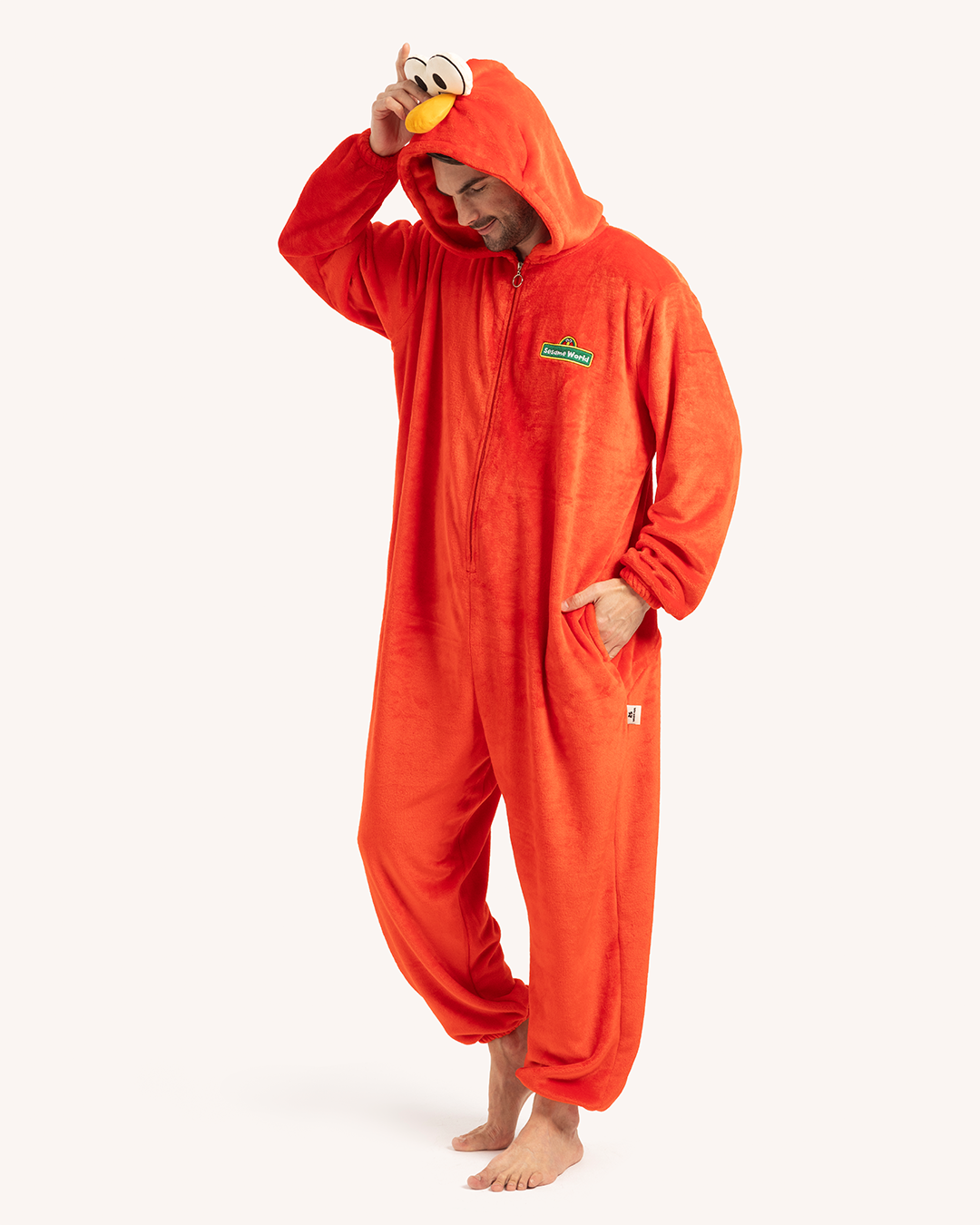 سالوبيت شخصية أيلمو من عالم سمسم