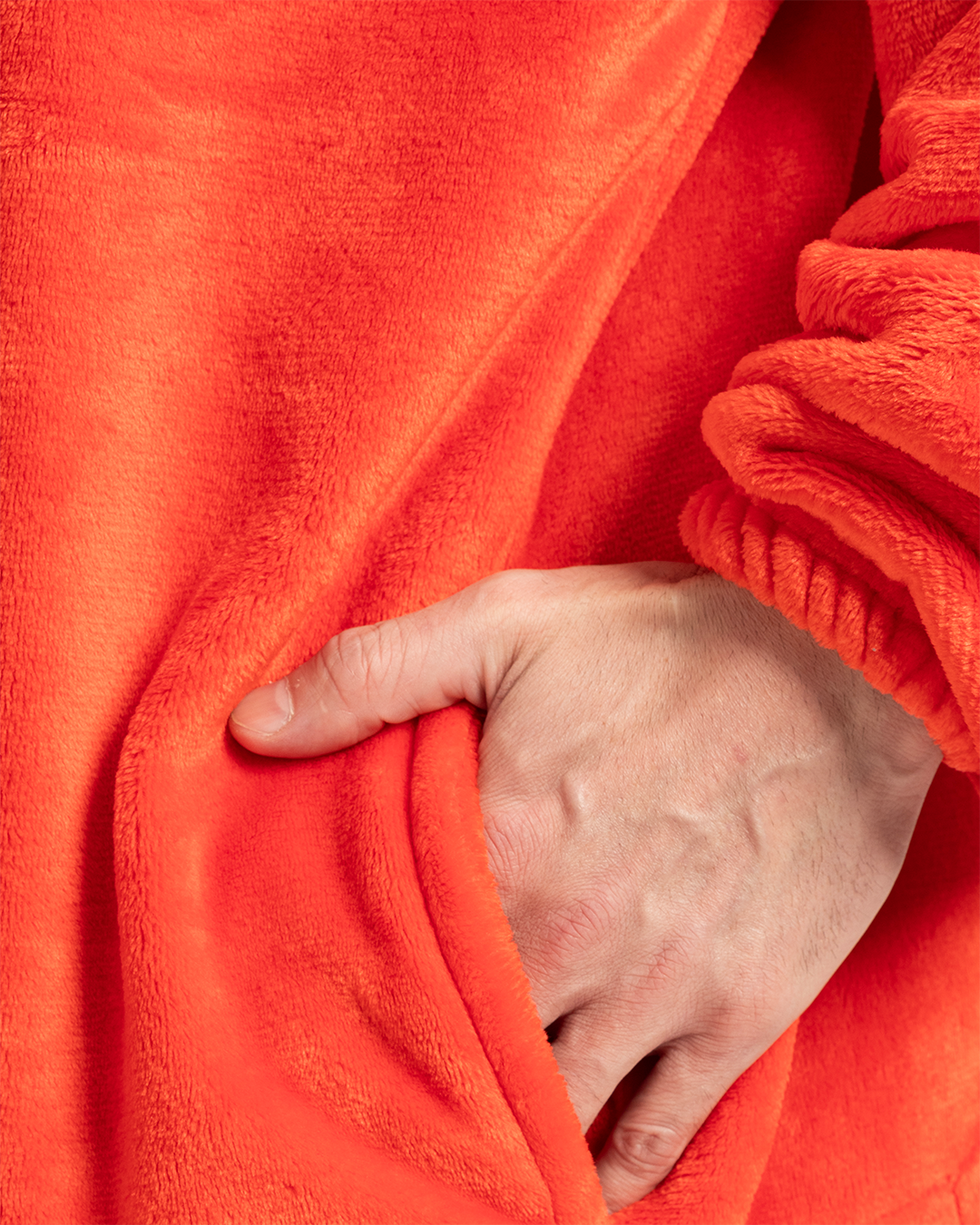 سالوبيت شخصية أيلمو من عالم سمسم