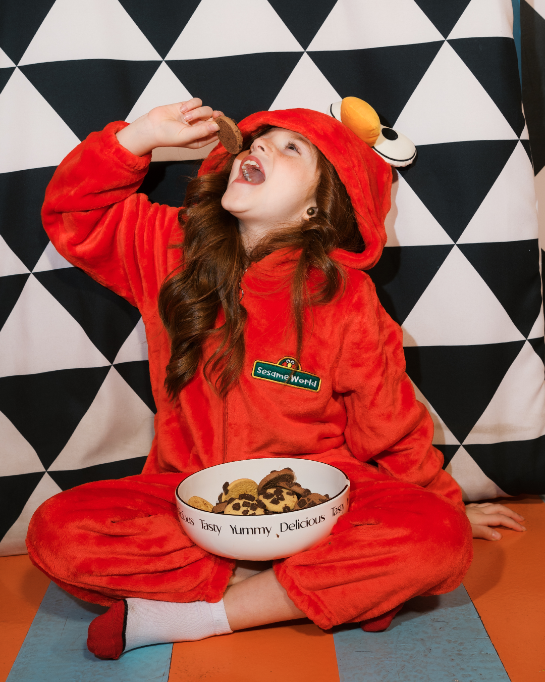 سالوبيت شخصية أيلمو من عالم سمسم