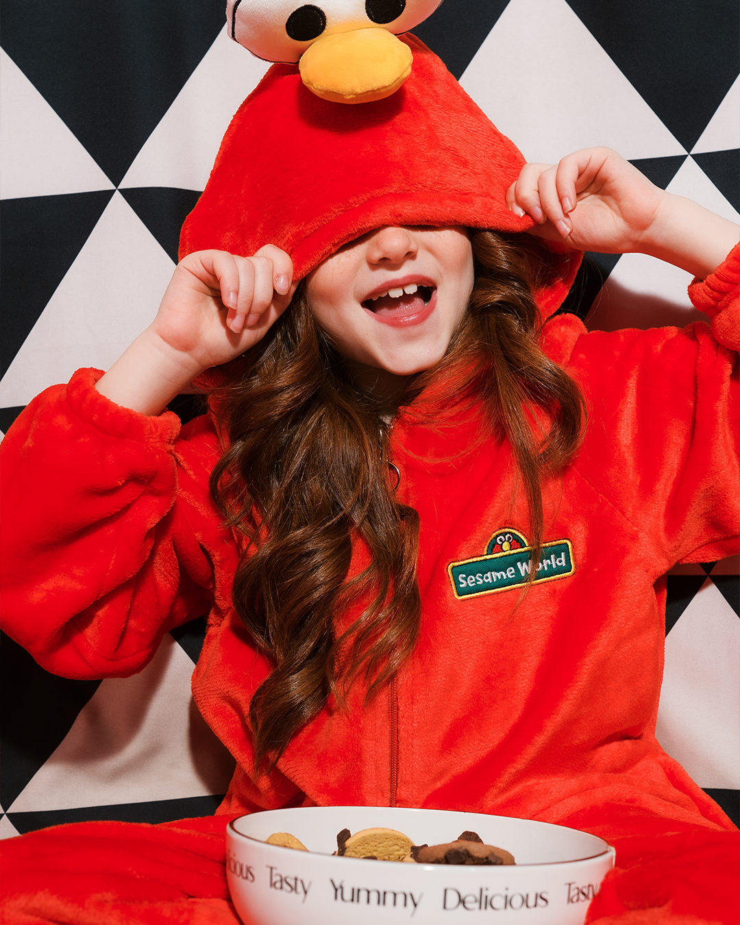 سالوبيت شخصية أيلمو من عالم سمسم