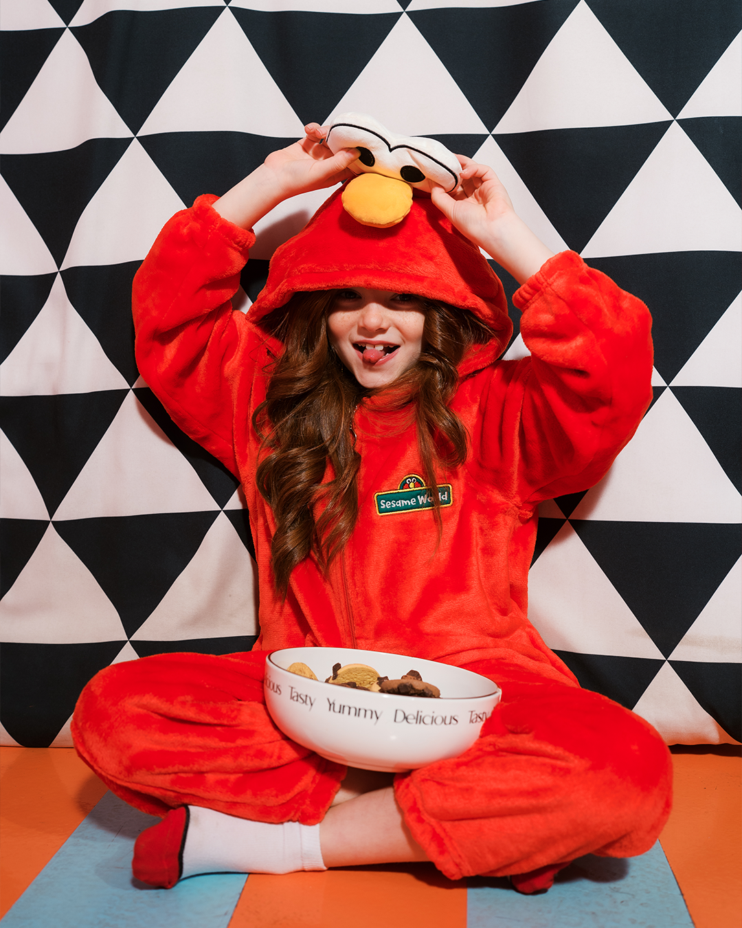 سالوبيت شخصية أيلمو من عالم سمسم