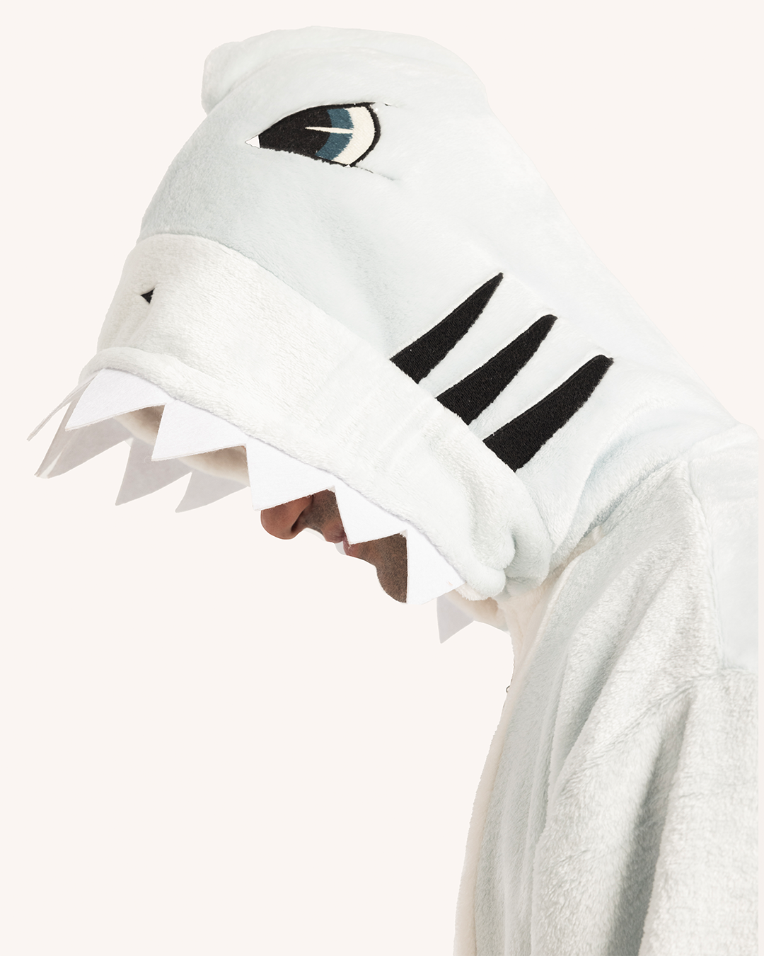 سالوبيت على شكل قرش