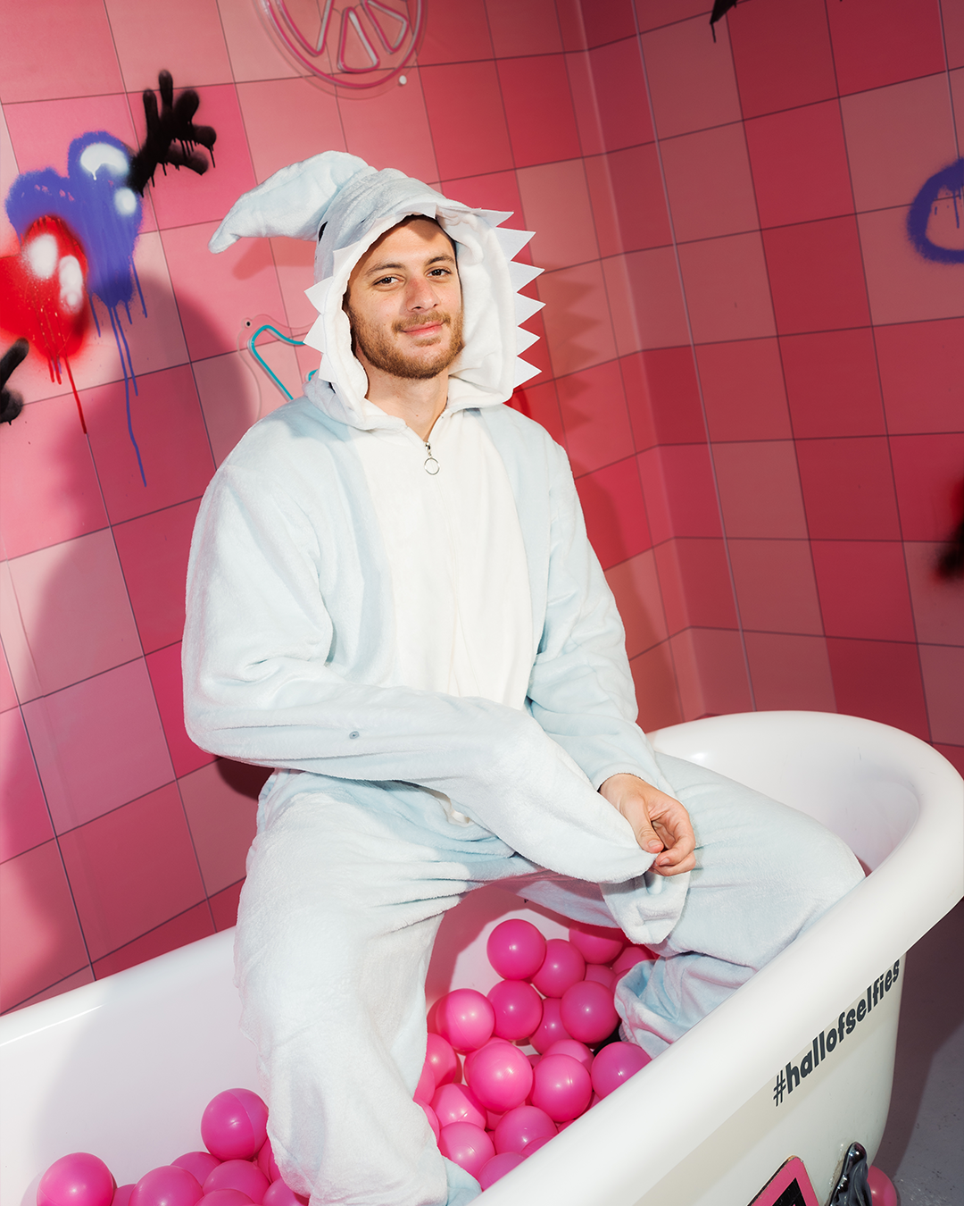 سالوبيت على شكل قرش