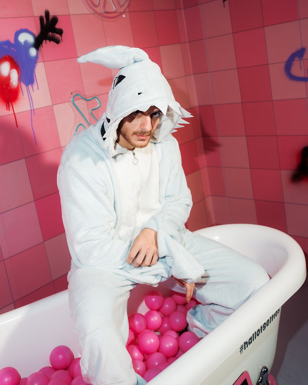 سالوبيت على شكل قرش