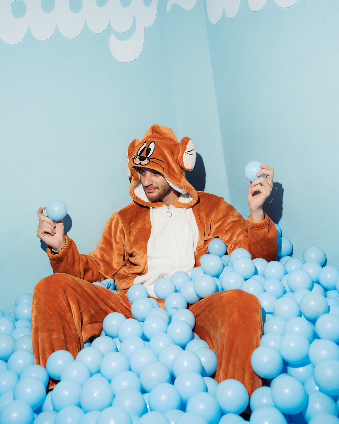 سالوبيت للكبار علي شكل جيري الفار