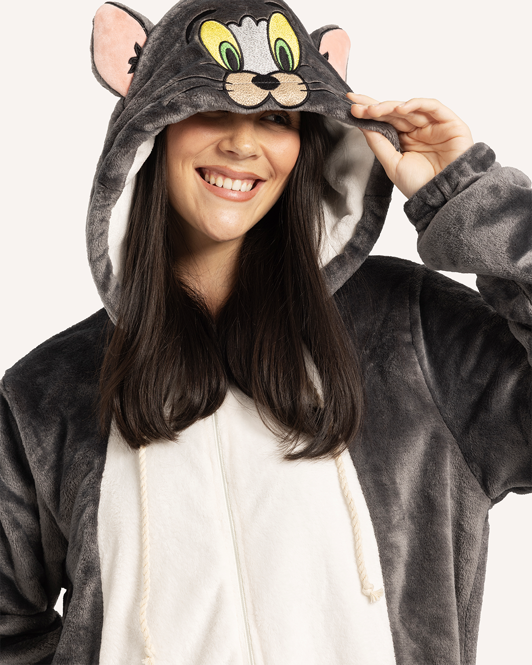 سالوبيت للكبار علي شكل توم القط