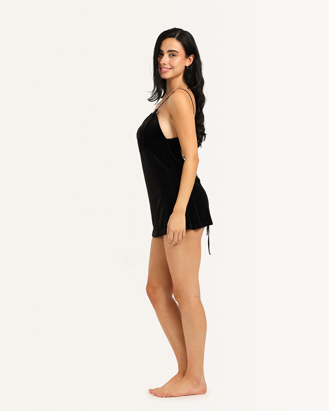 قميص نوم  بقصات