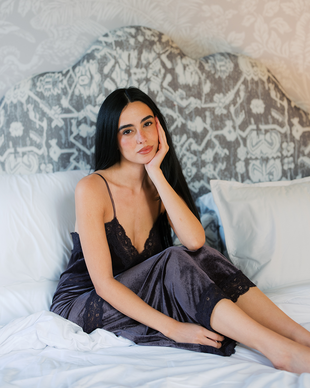 قميص نوم مع دانتيل