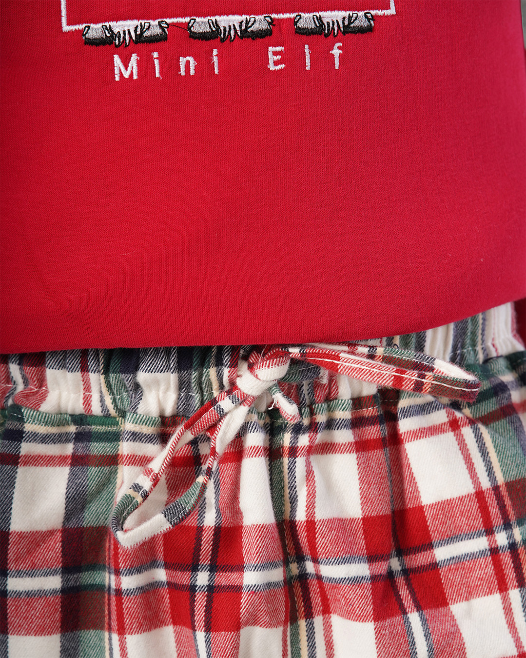 بيجاما ميلتون فرد من فريق سانتا