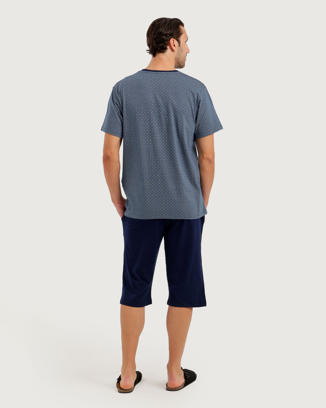 Men's Short Sleeve Pajamas with Capri Pants