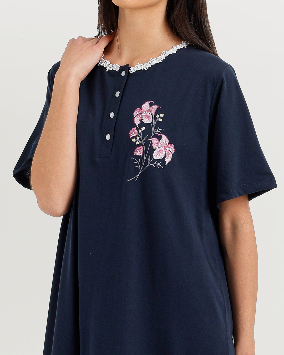 Women's Lycra Half Sleeve Nightgown