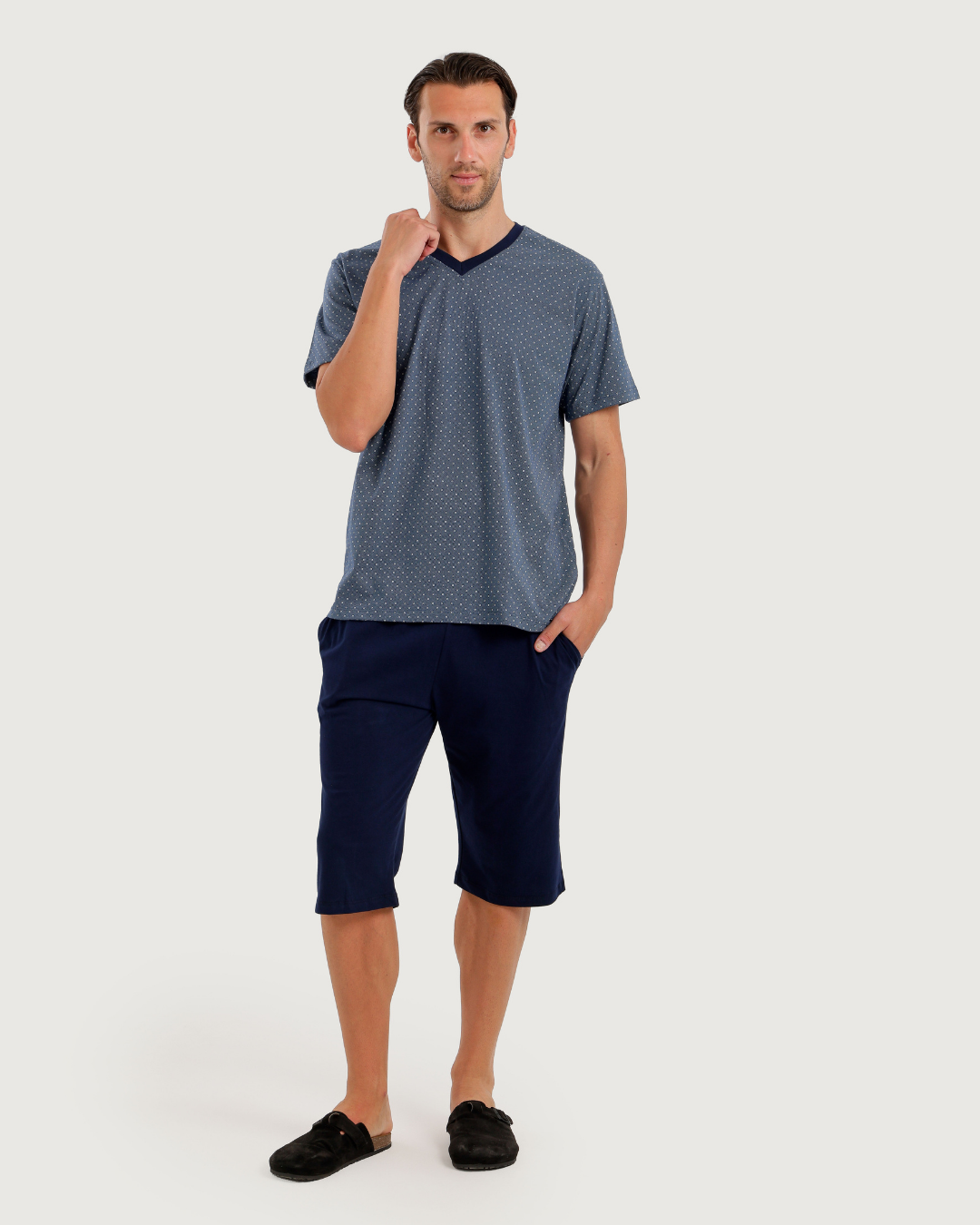Men's Short Sleeve Pajamas with Capri Pants