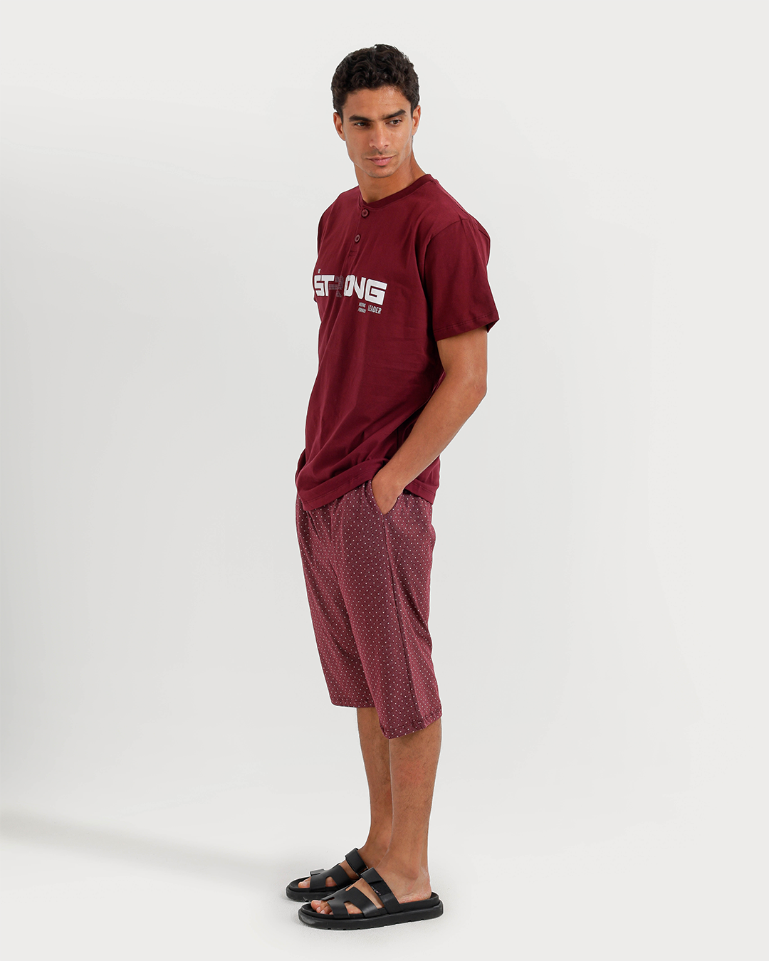 Men's Short Sleeve Pajamas with Capri Pants