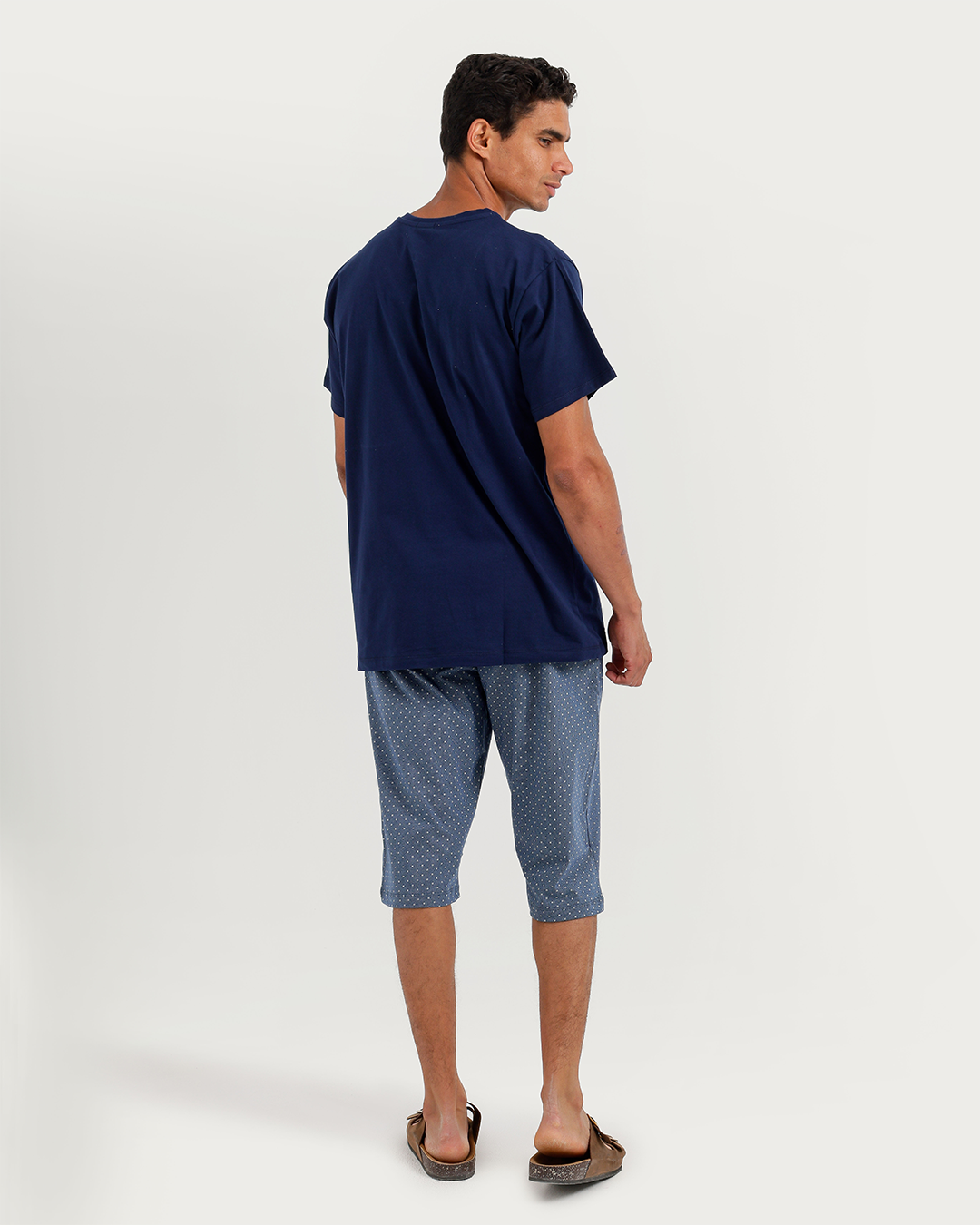 Men's Short Sleeve Pajamas with Capri Pants