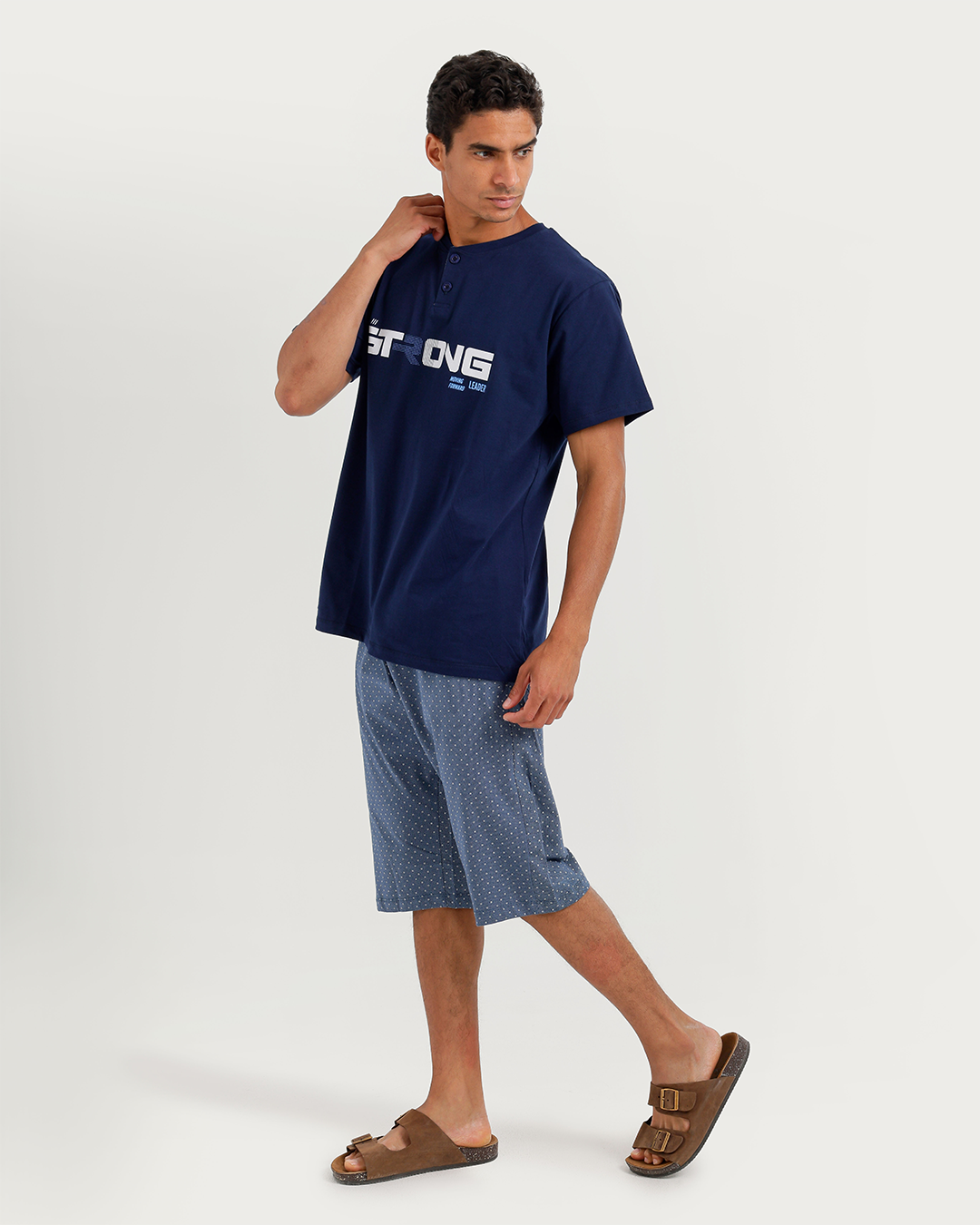 Men's Short Sleeve Pajamas with Capri Pants