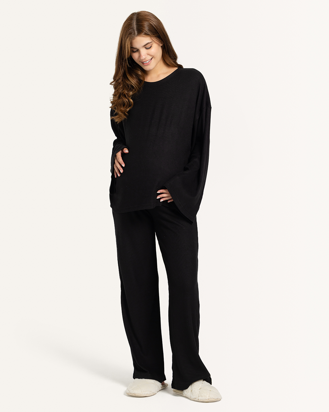 بنطلون حوامل رجل واسعة