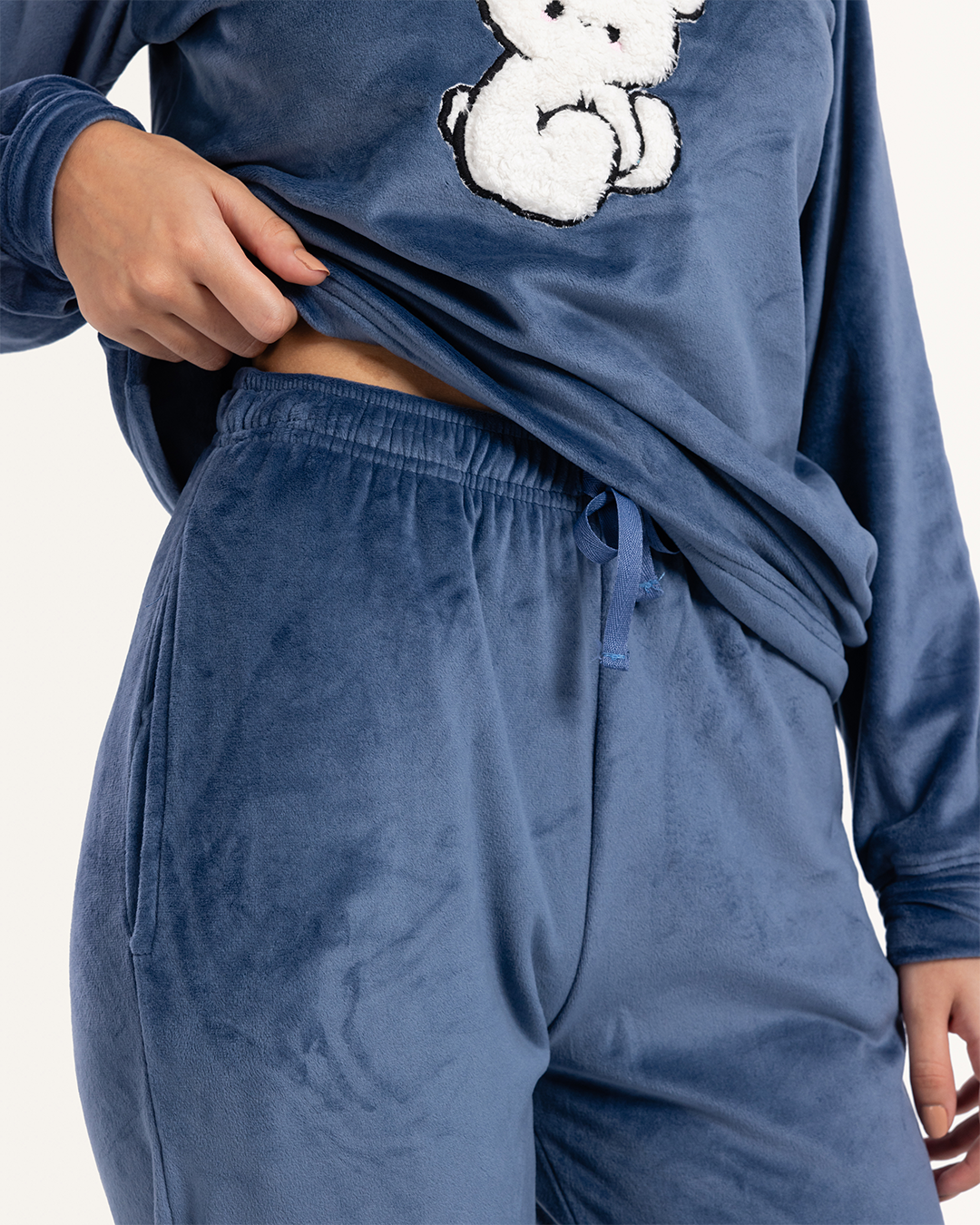 بيجاما قطيفه دبدوب