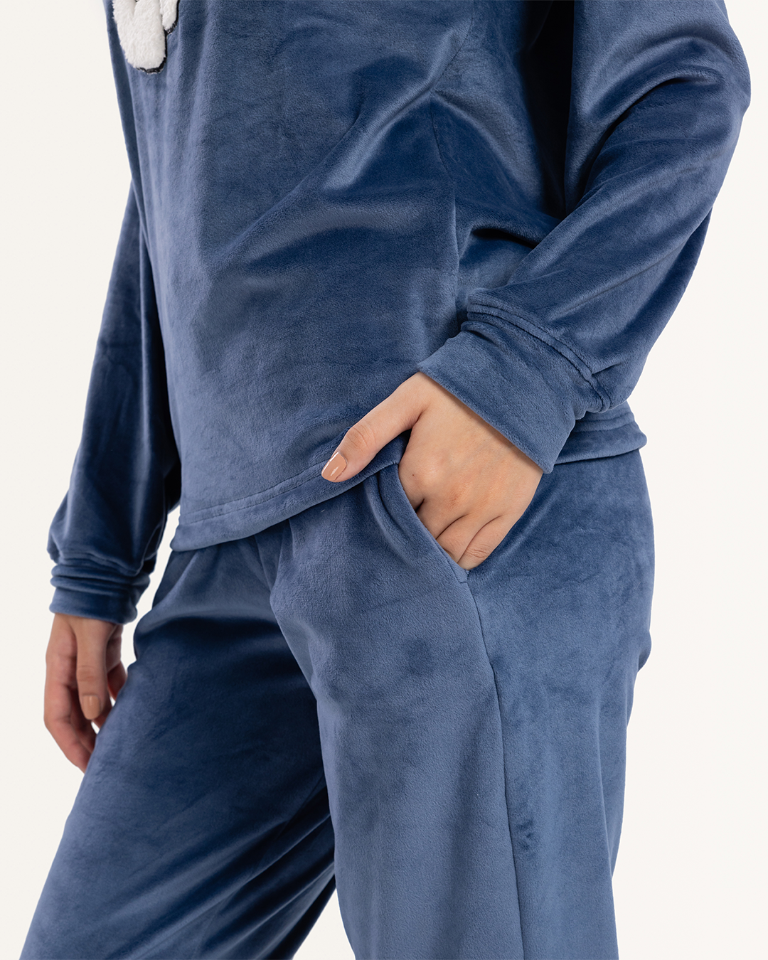 بيجاما قطيفه دبدوب