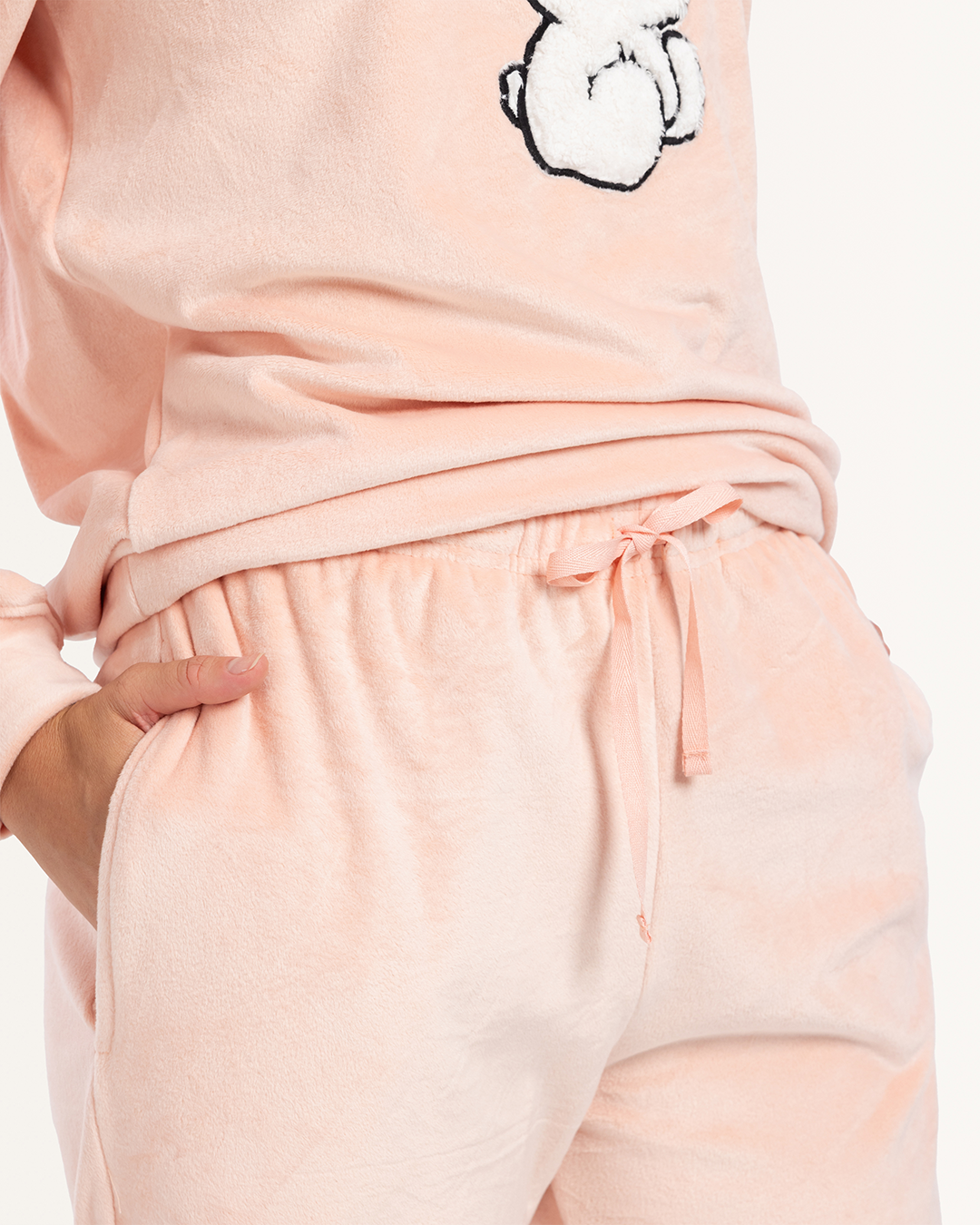 بيجاما قطيفه دبدوب