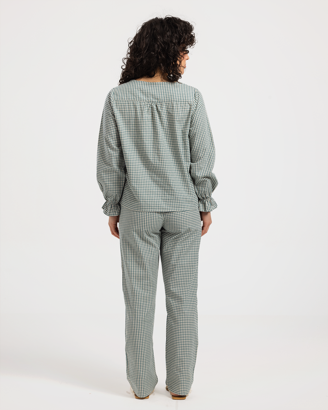 Women's pajama set with buttons and wide pants