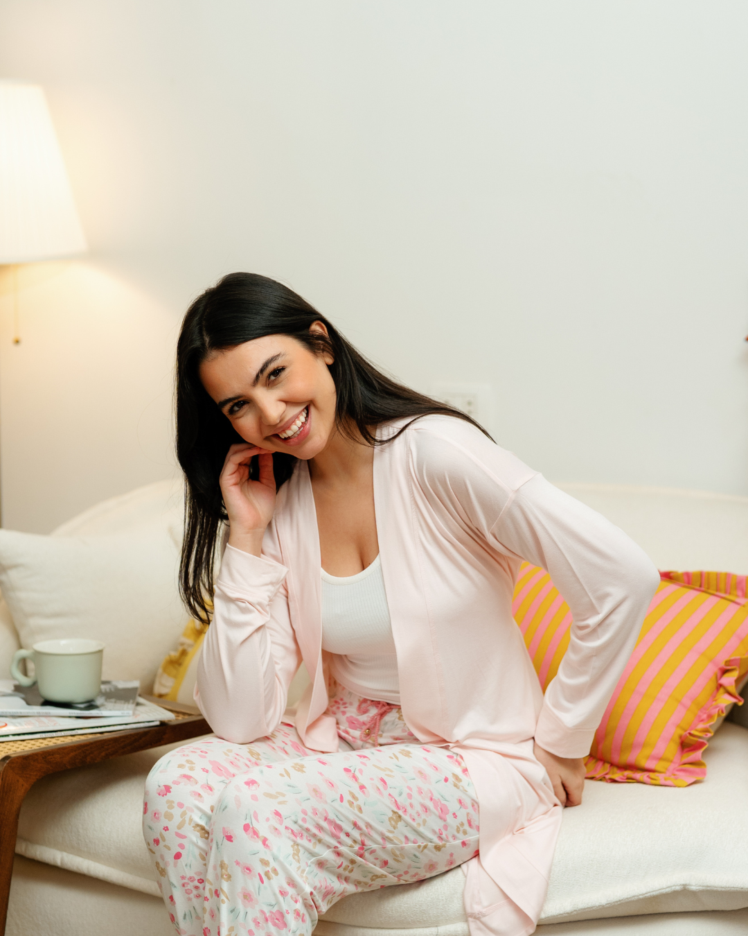 بيجاما حريمي 3 قطع ورود الربييع