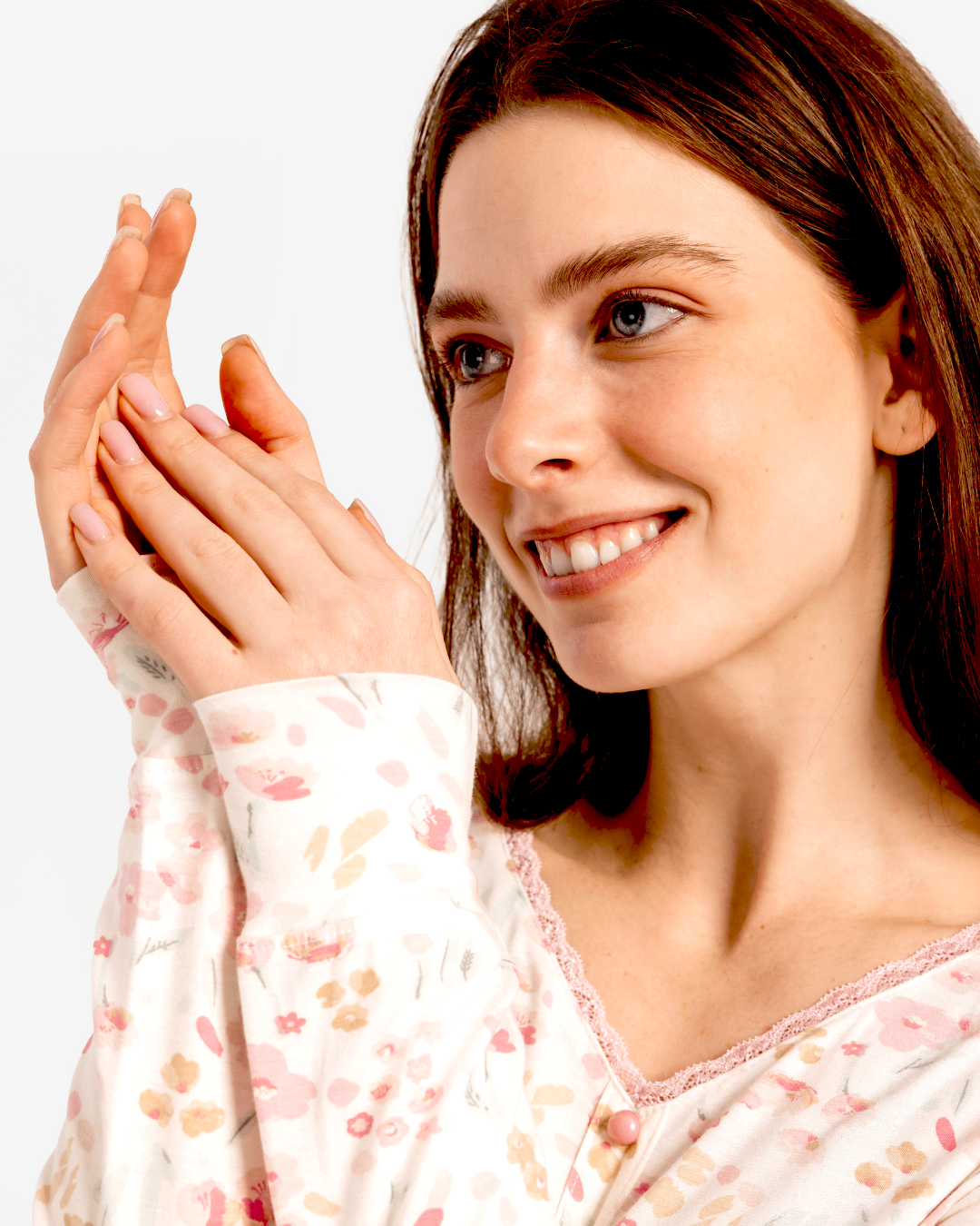 بيجاما حريمي كم طويل ورود الربيع