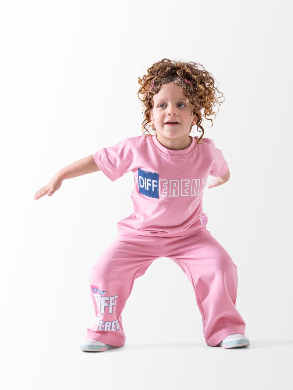 Different طقم كيدز بناتى