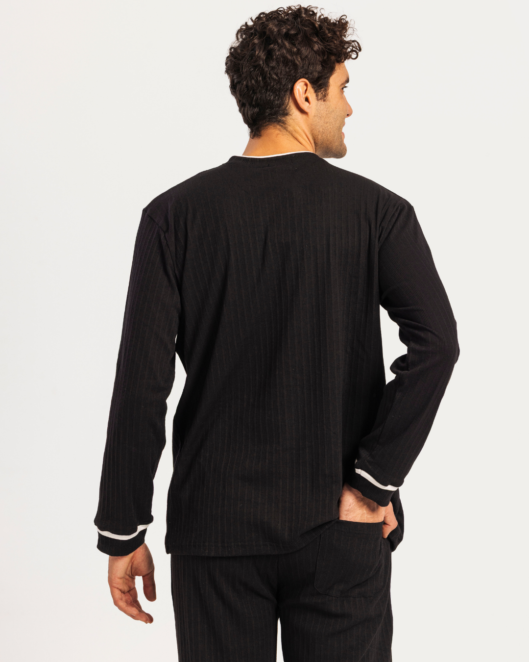 بيجاما رجالى كُم طويل البساطة تصنع الفرق