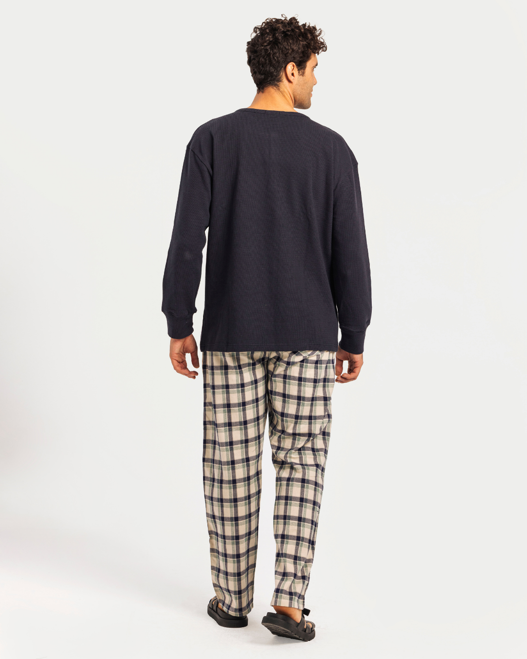 بيجاما رجالي بكُم و زراير