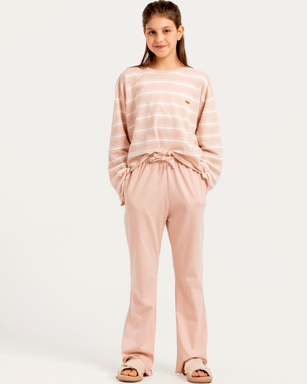 بيجاما بناتي جونيور بكم طويل واسع و بنطلون ساده