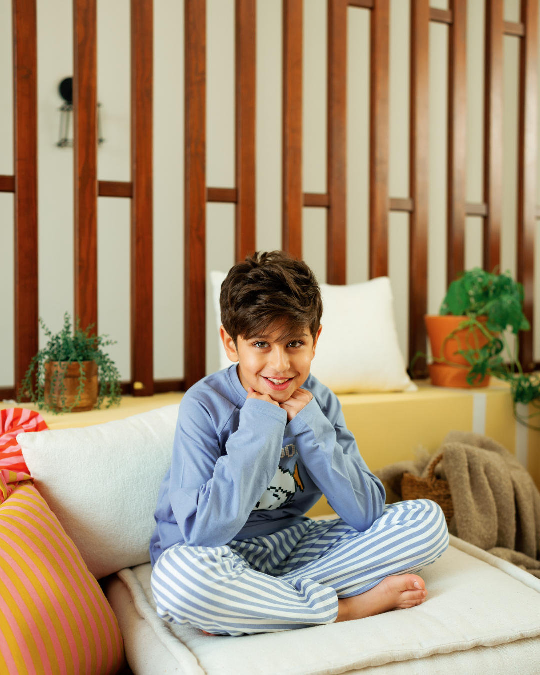 Junior boys' long-sleeve pajama with striped pants