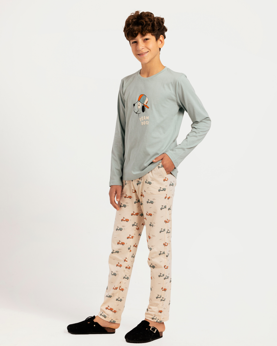 بيجاما أولادي بكُم فريق السرعة