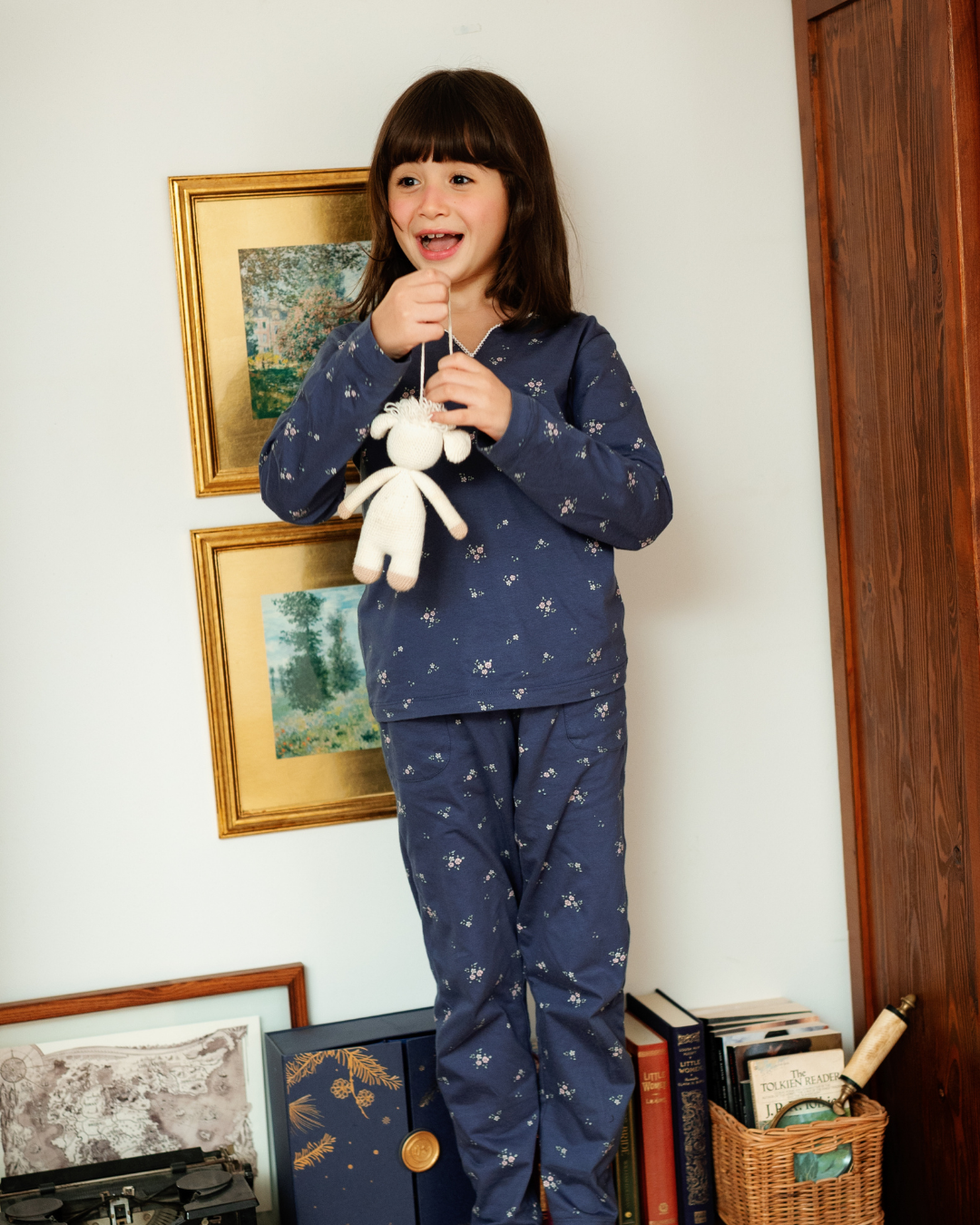 بيجاما بناتي بكُم ورود الربيع