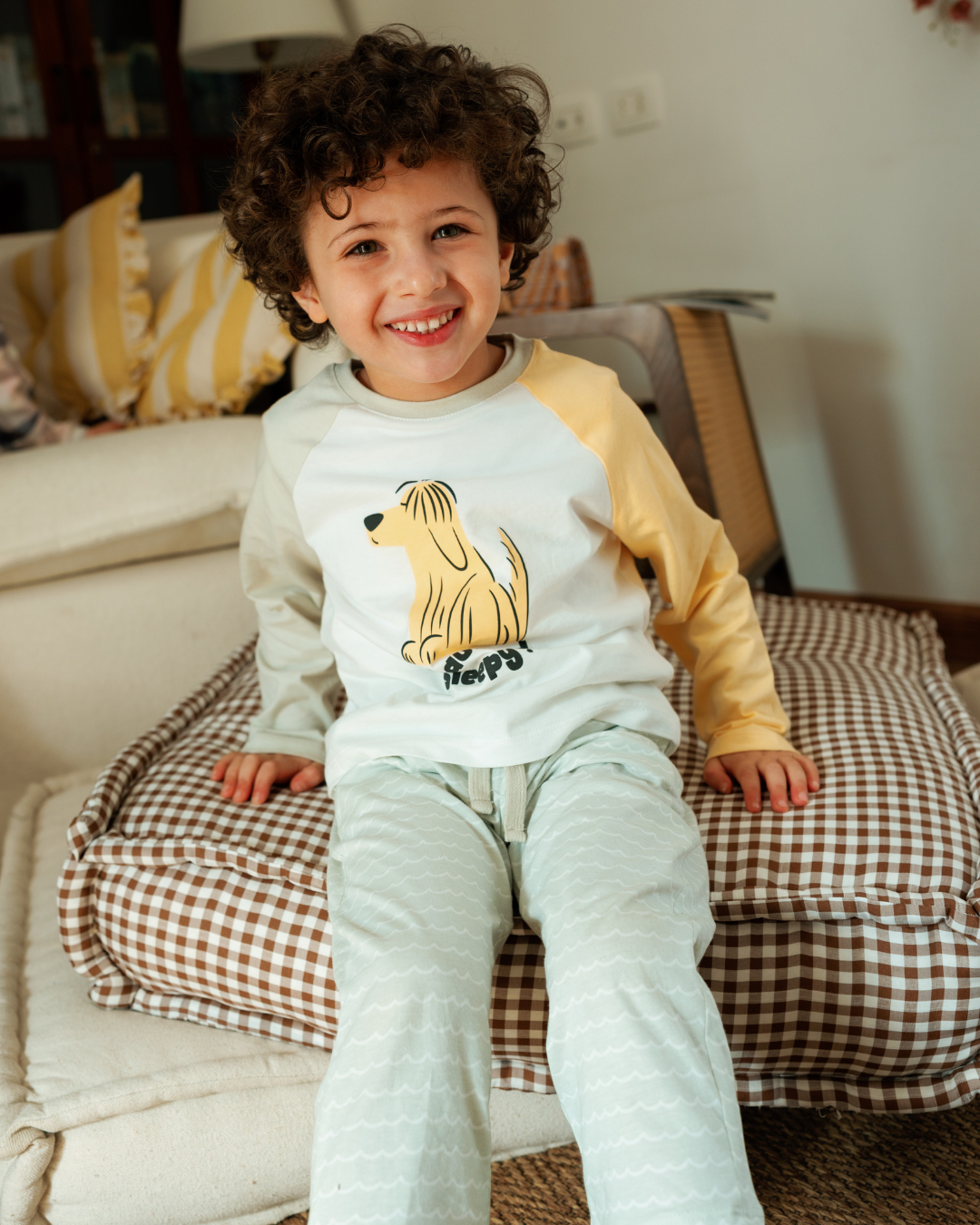 بيجاما أولادي أكمام ملونة و حيوانات سعيدة