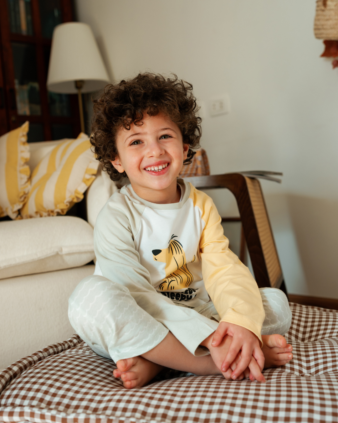 بيجاما أولادي أكمام ملونة و حيوانات سعيدة
