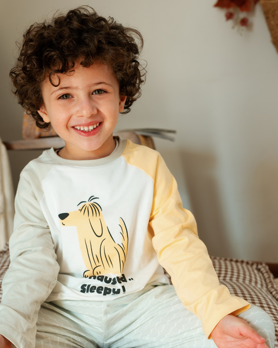 بيجاما أولادي أكمام ملونة و حيوانات سعيدة