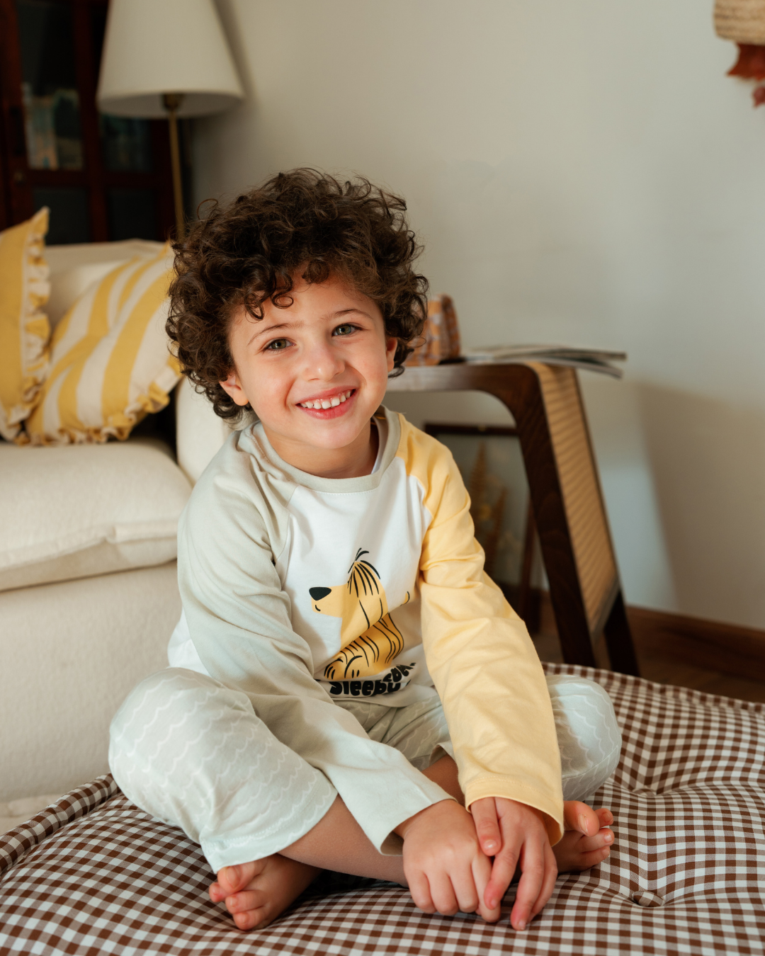 بيجاما أولادي أكمام ملونة و حيوانات سعيدة