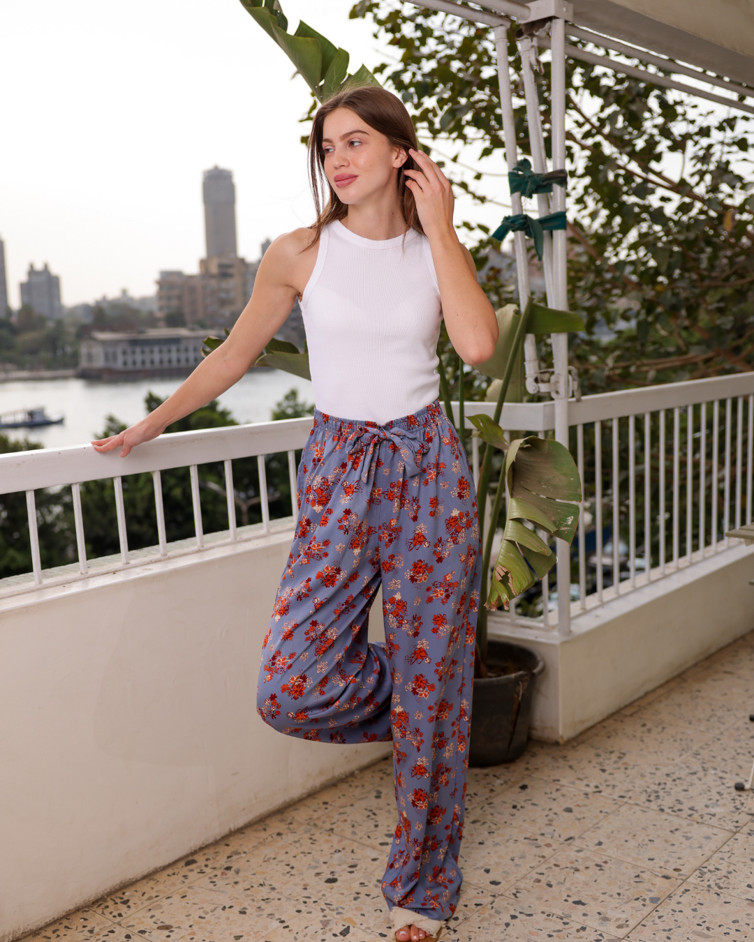 بنطلون فسكوز حريمي ورود ملونه