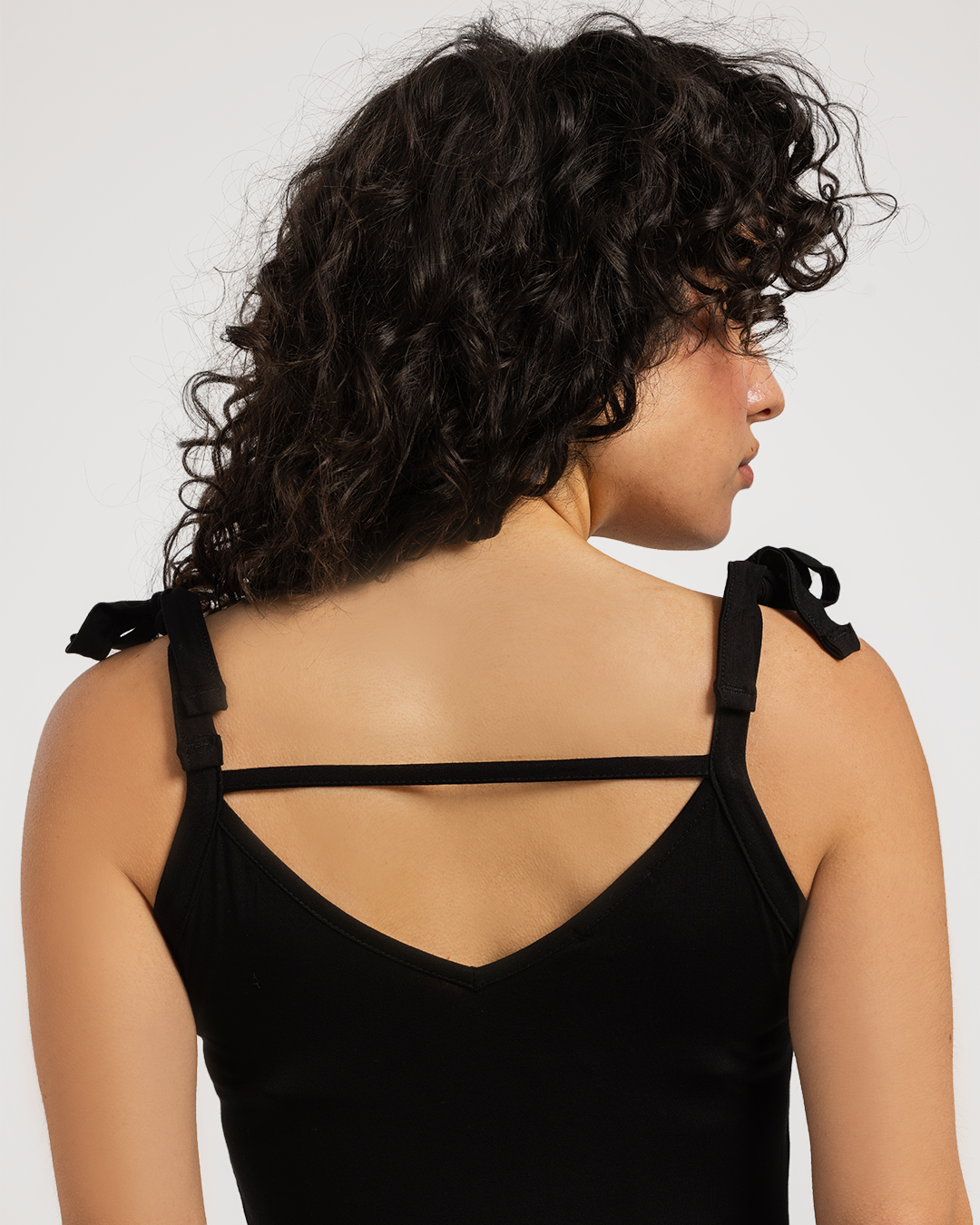 Women dress with ribbons