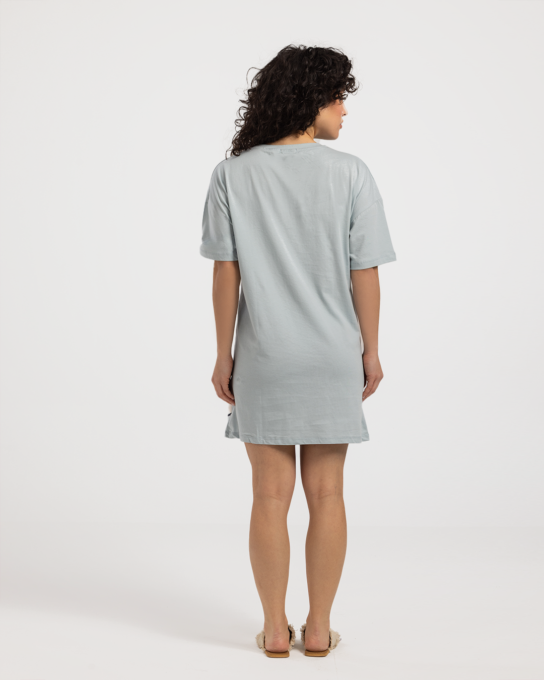 نايت شيرت حريمي فقط دعني انام