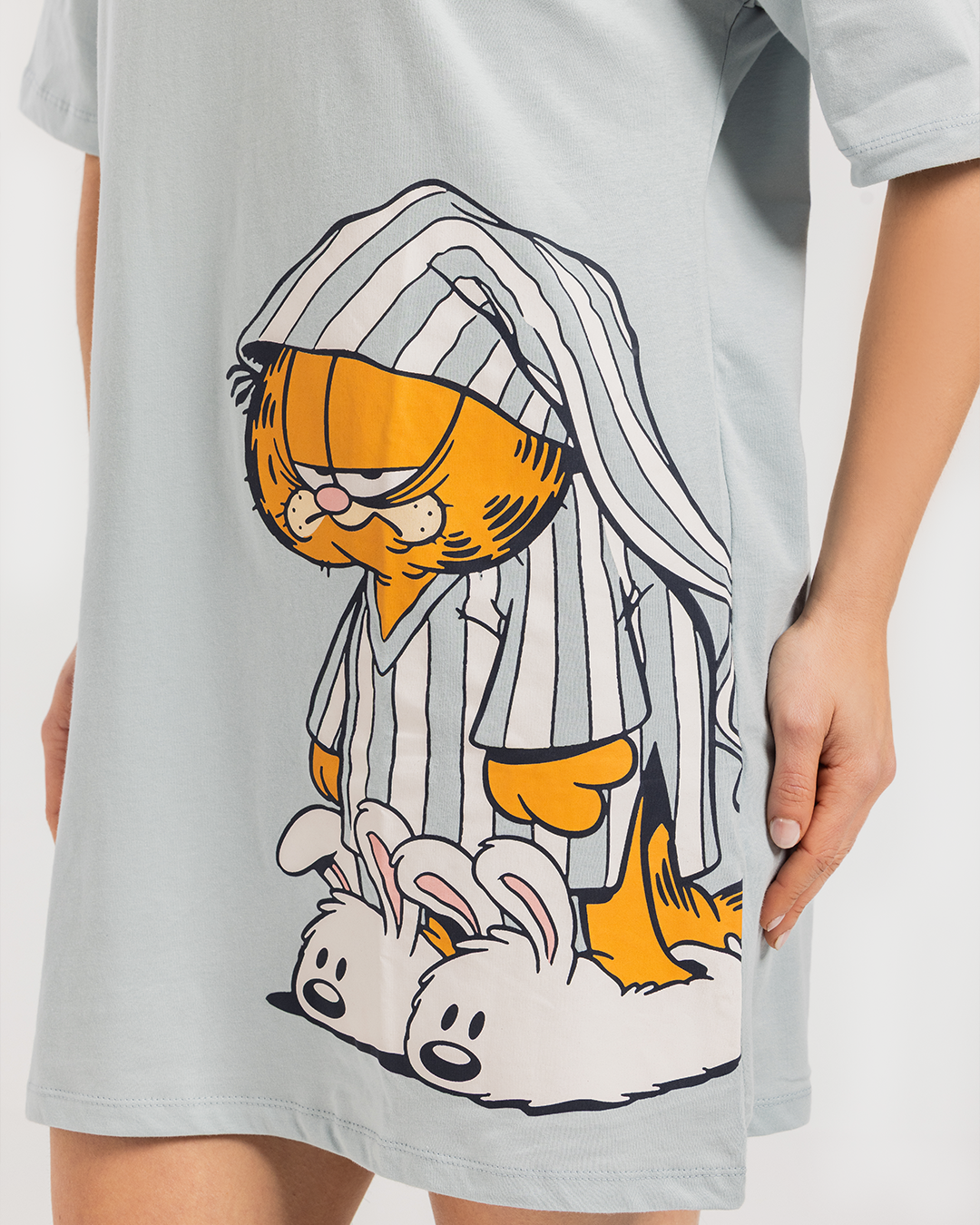 نايت شيرت حريمي فقط دعني انام