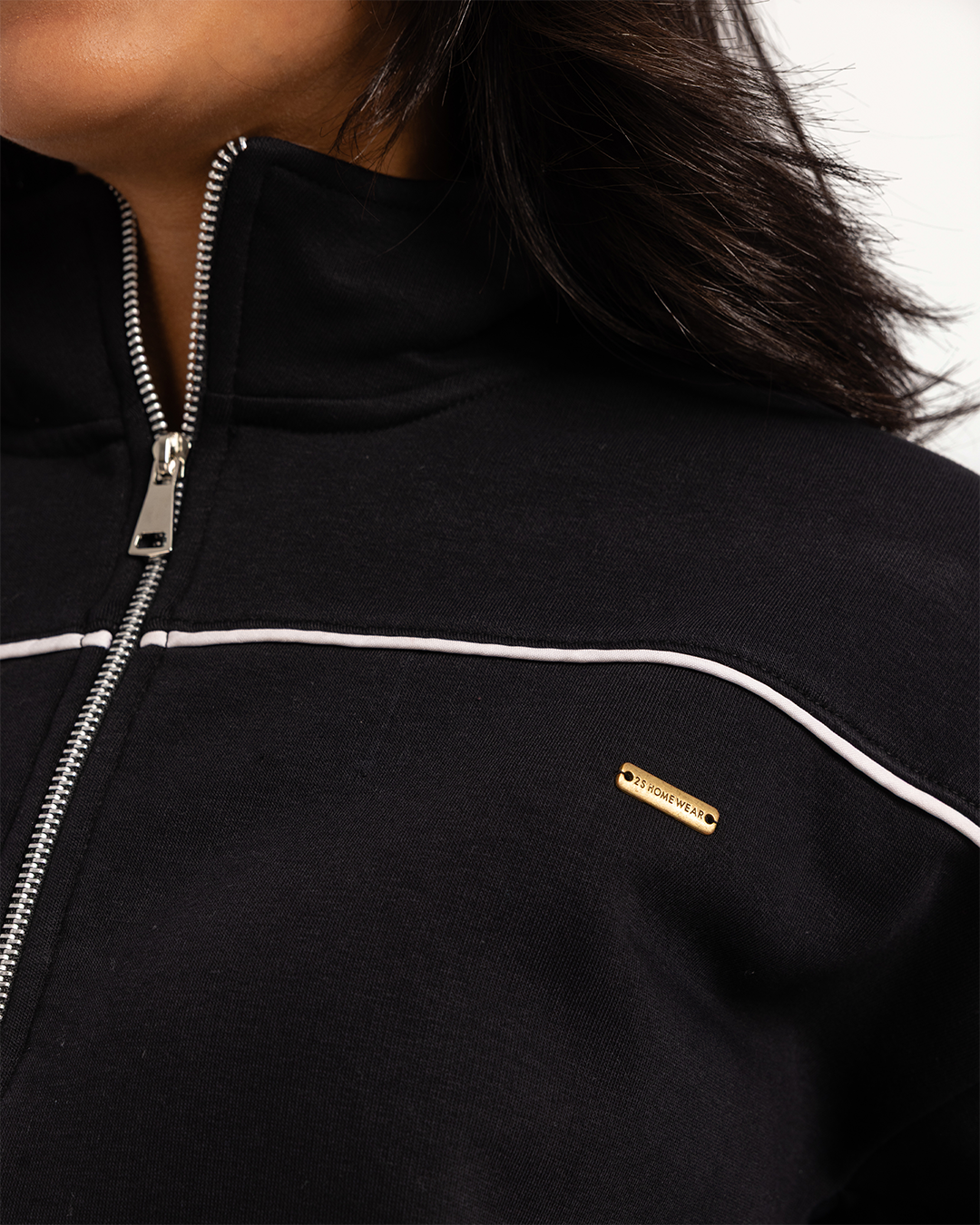 ترننج ميلتون بسوسته و بنطلون واسع