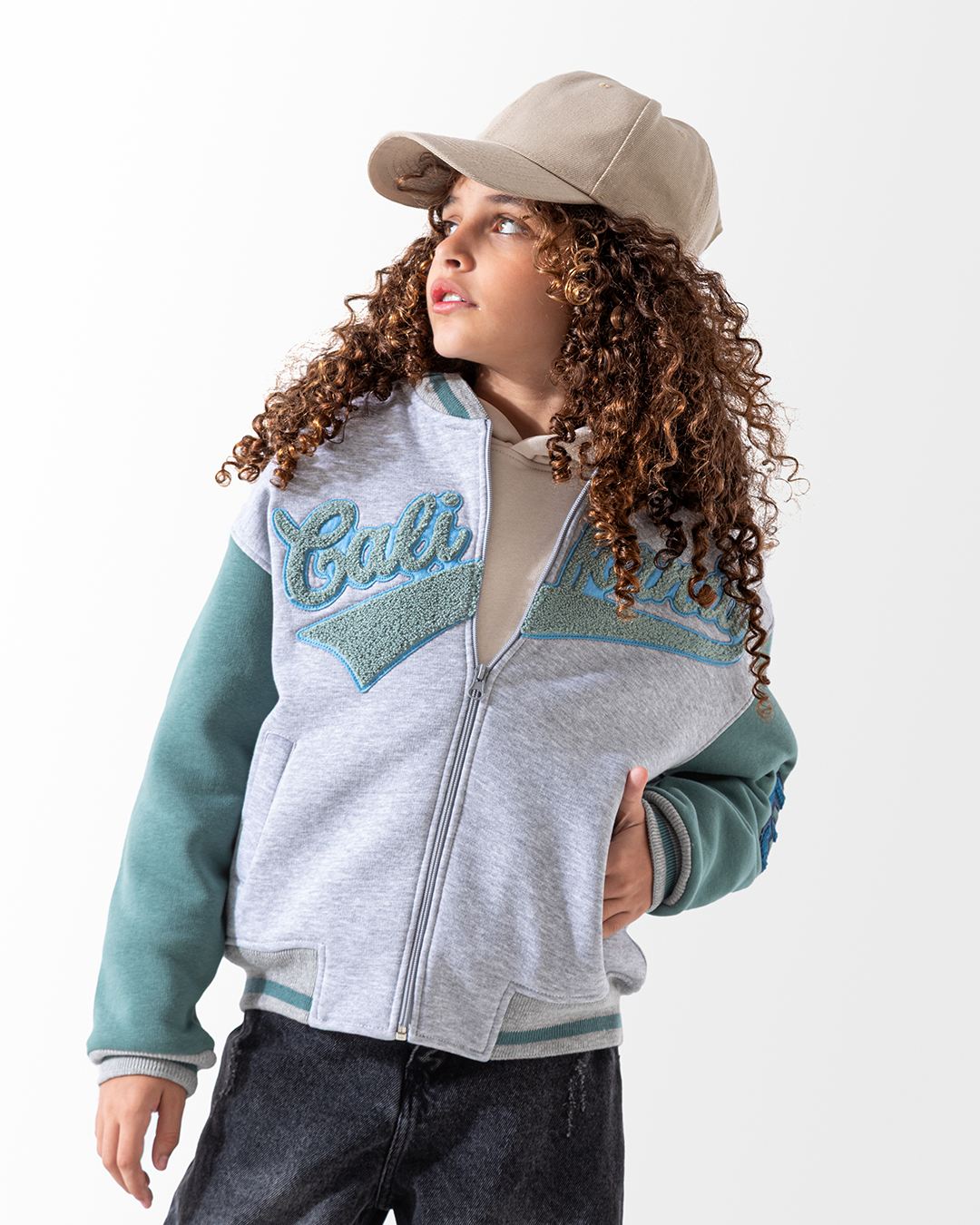 CALIFORNIA جاكيت بيسبول  146 زيتي