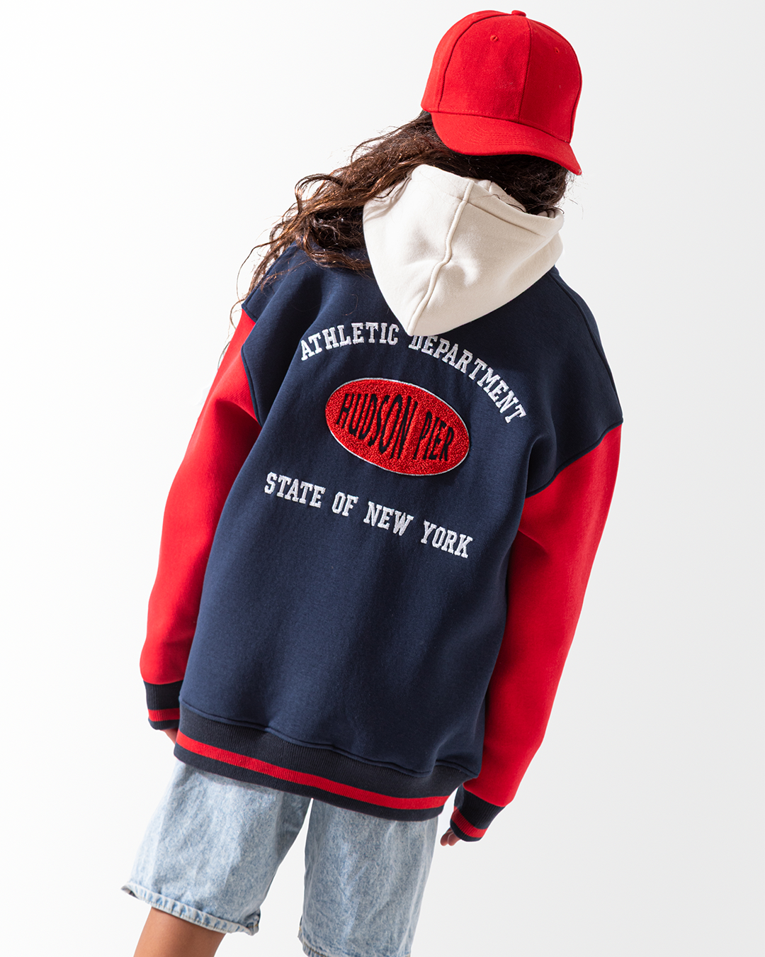 H جاكيت بيسبول 146 احمر